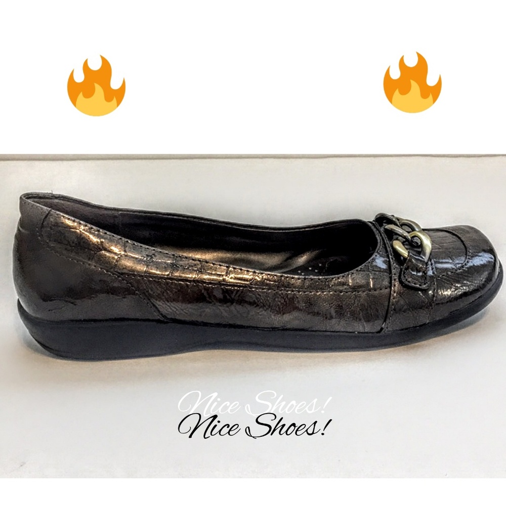 Cushy Patent Shoes - Karen Scott